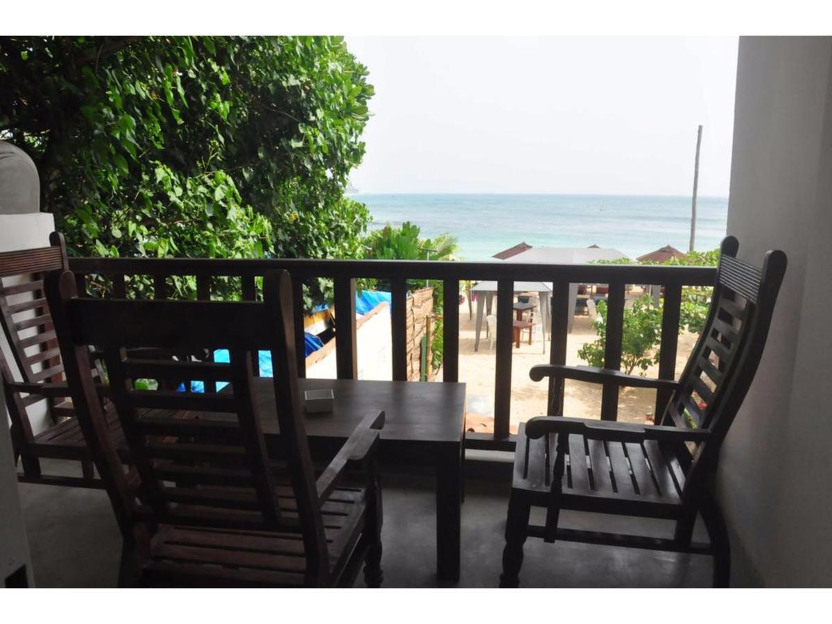 Wave Beach Resort ウナワトゥナ エクステリア 写真