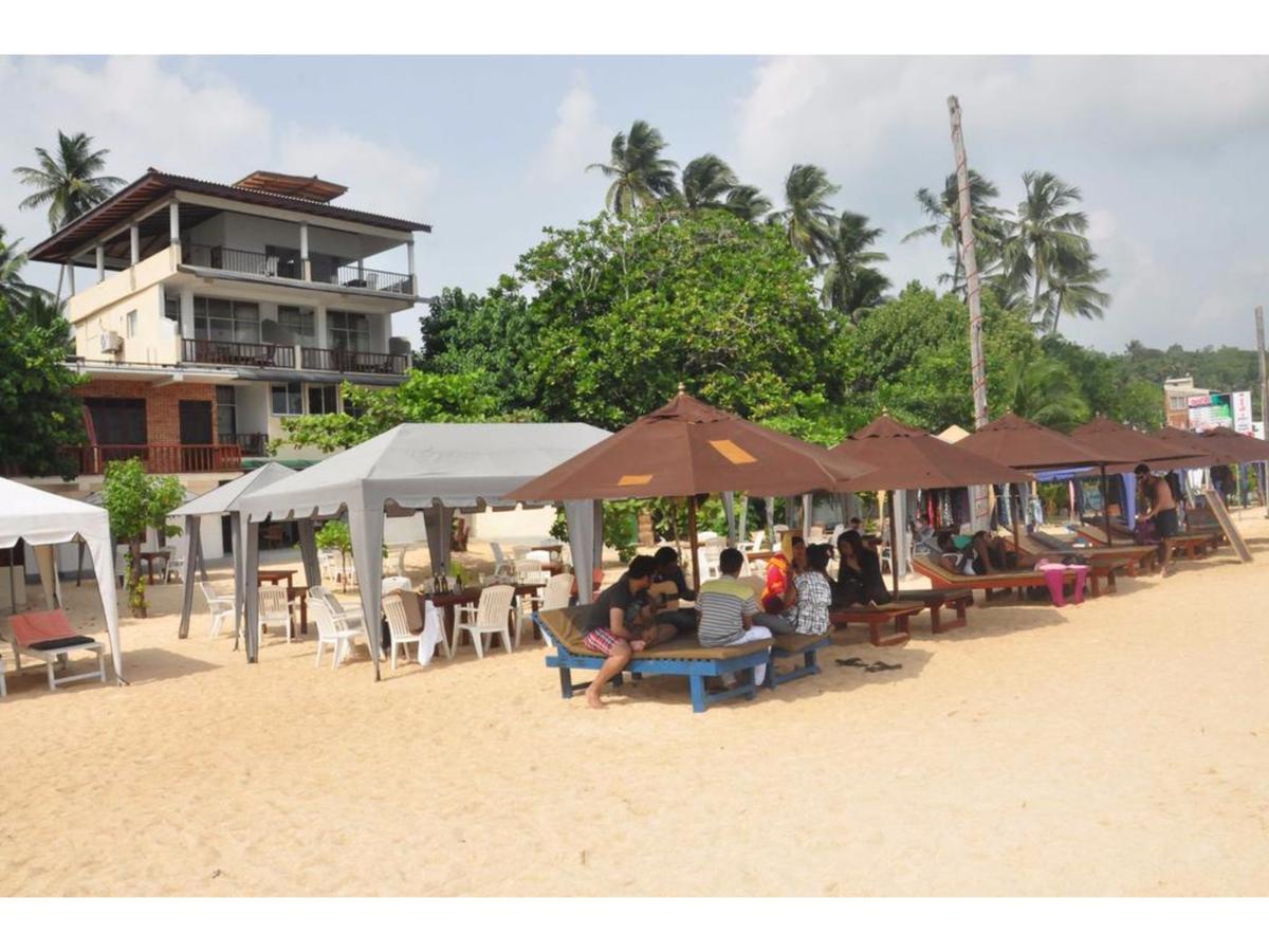 Wave Beach Resort ウナワトゥナ エクステリア 写真