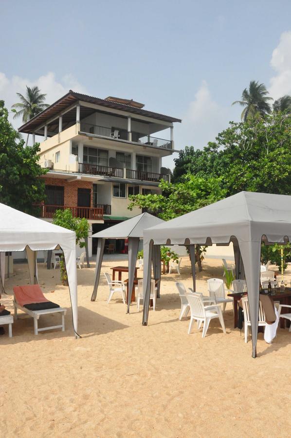 Wave Beach Resort ウナワトゥナ エクステリア 写真