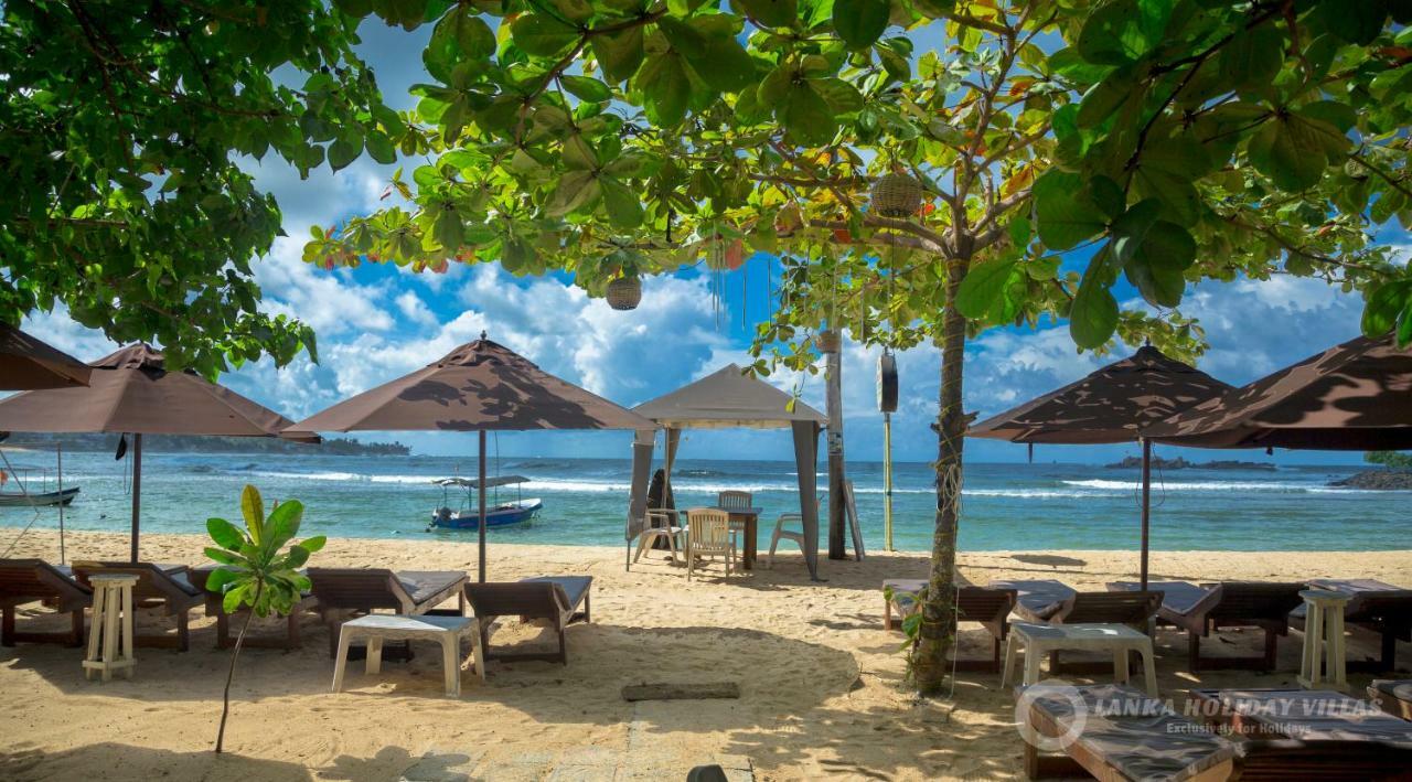 Wave Beach Resort ウナワトゥナ エクステリア 写真
